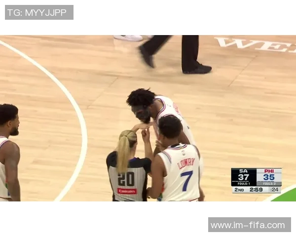 恩比德被罚五万不满裁判判罚称其动作不雅引发热议